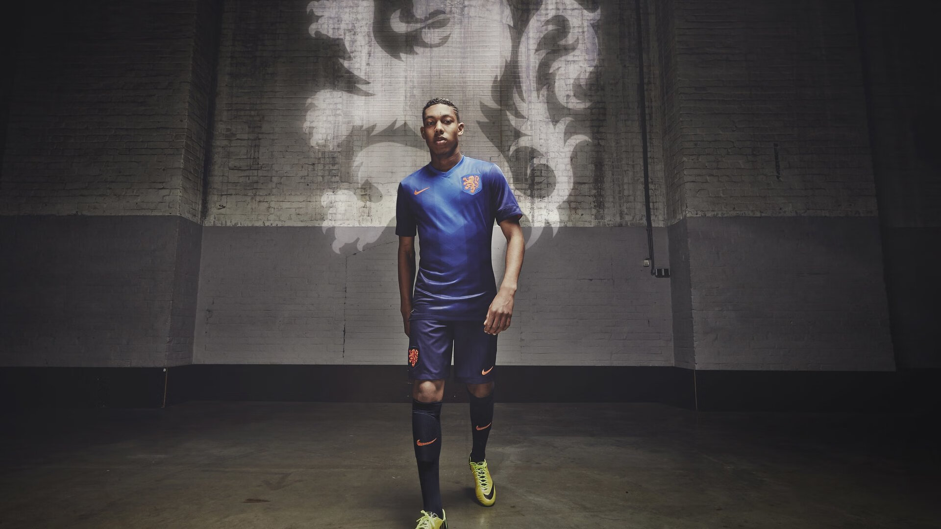 英超转会风云：菲尼克斯太阳盯上锋线强援，保罗或成交易筹码-半岛体育平台